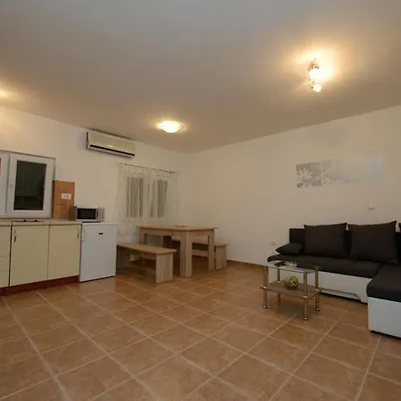 Angelo Center Of * Σπλιτ